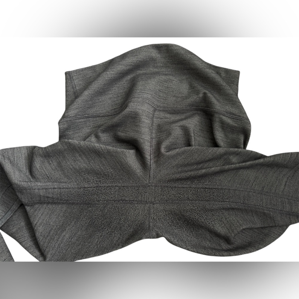 Lululemon Align Pant II 25" in Mini Heathered Herringbone- ✨FLAWED✨ - Picture 8 of 9